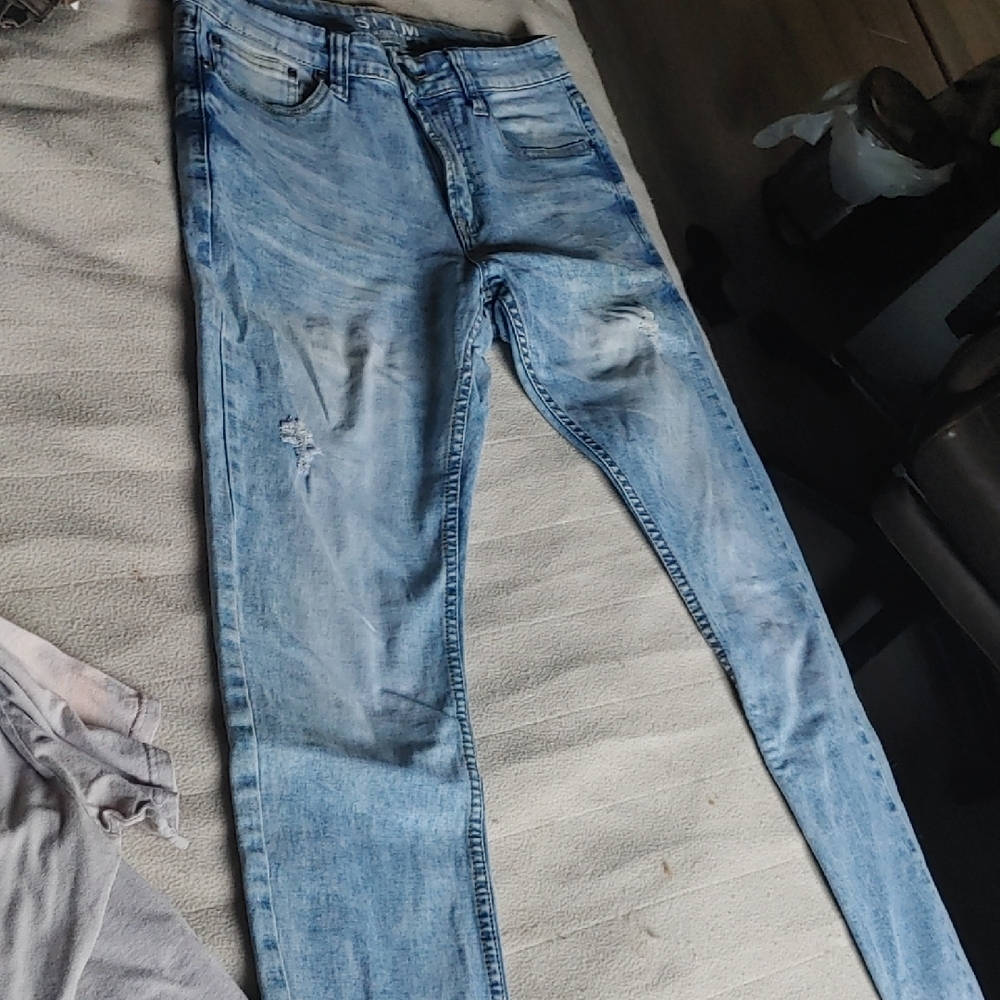 Stylish Light Blue Distressed Jeans